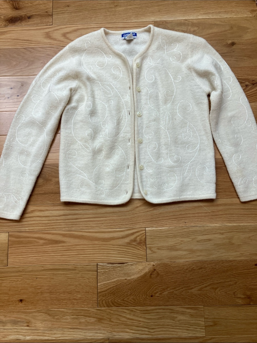Vintage Pendleton Cream Embroidered 100% Wool Cardigan